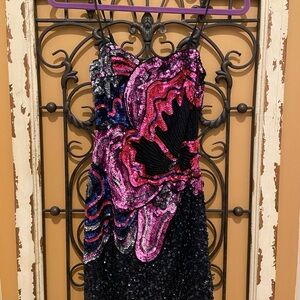 Beautiful sequin dress New with tags.